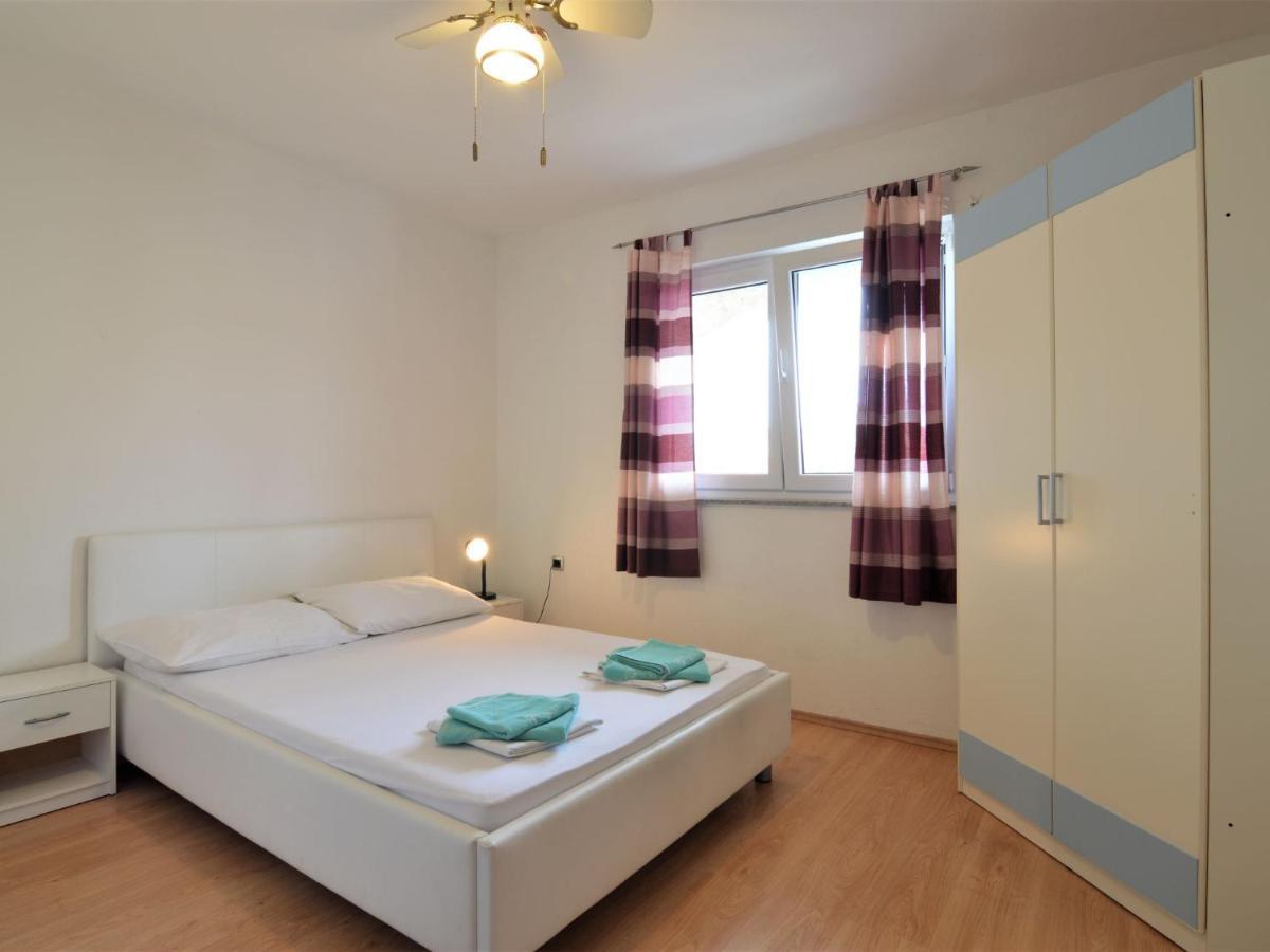 Apartment Josip - Vod202 By Interhome ตรีบูนย์ ภายนอก รูปภาพ