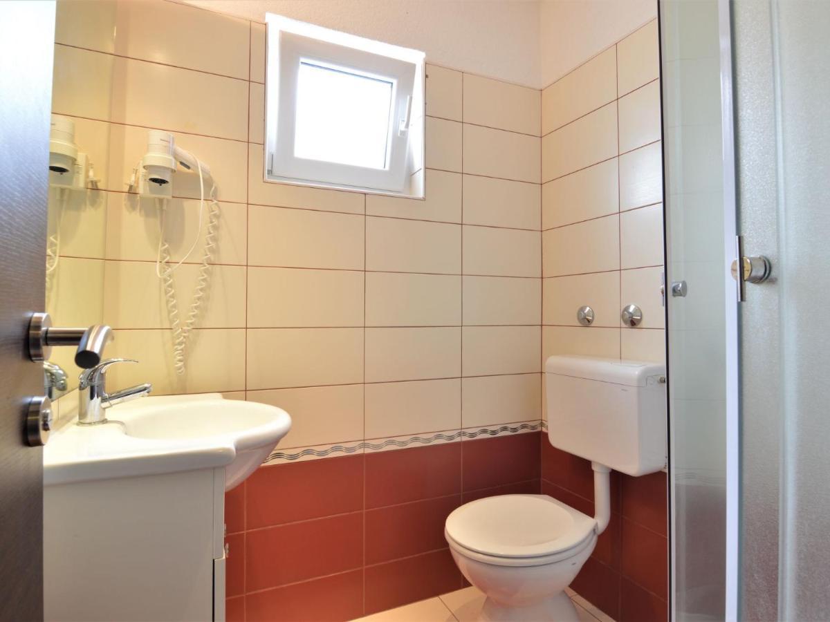 Apartment Josip - Vod202 By Interhome ตรีบูนย์ ภายนอก รูปภาพ